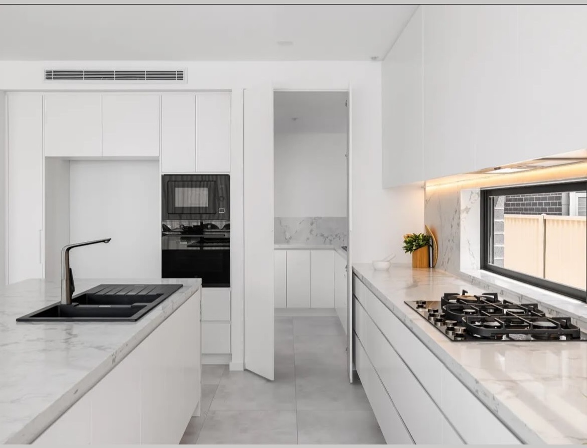 10 Kibo Road, Regents Park (3)