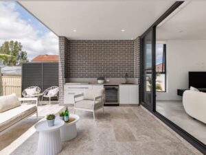 10 Kibo Road, Regents Park (8)