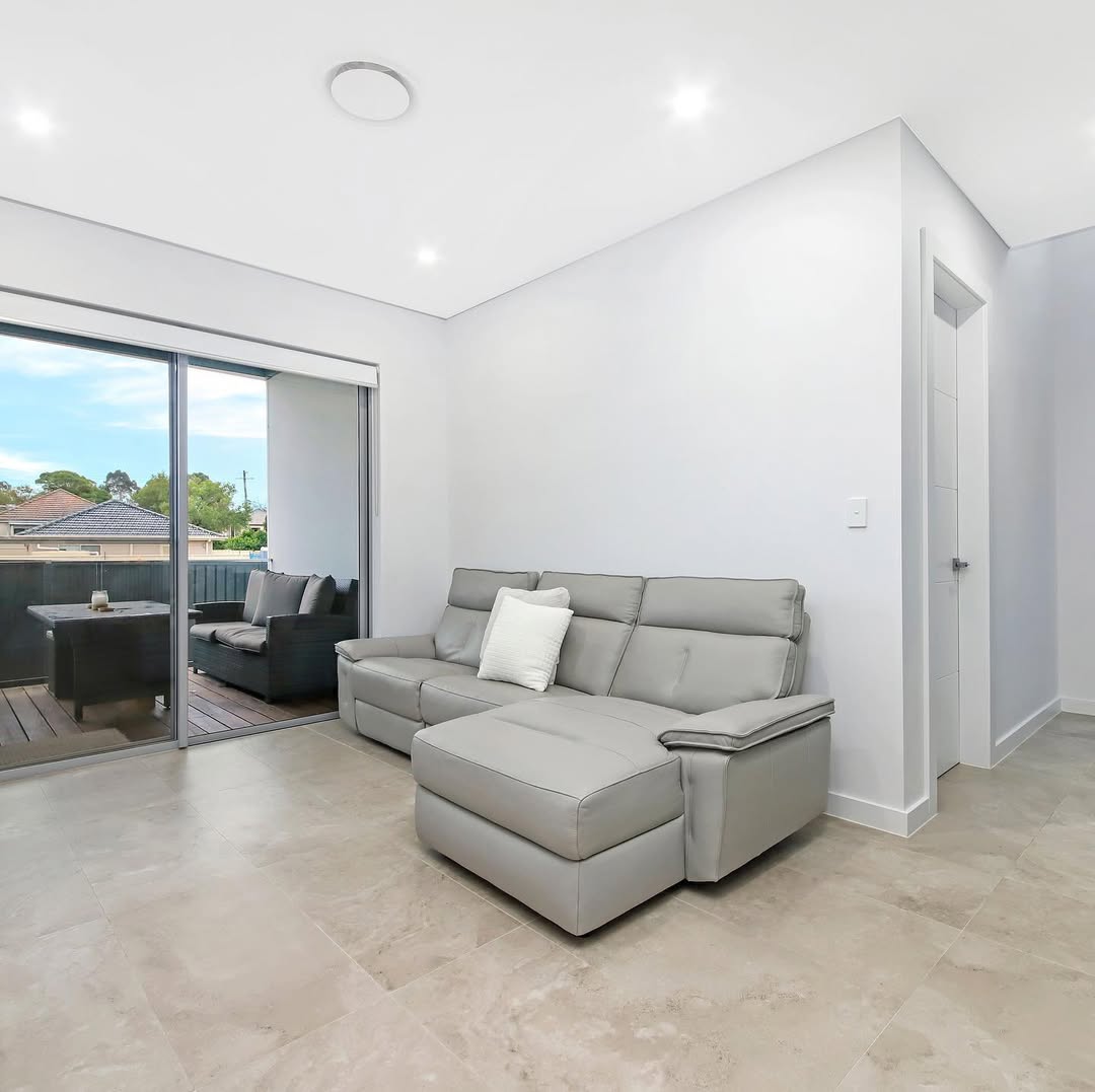 112 Acacia Avenue, Greenacre (2)