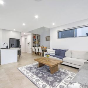 112 Acacia Avenue, Greenacre (3)