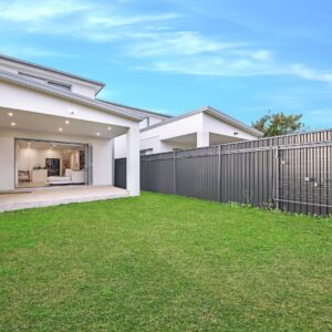 112 Acacia Avenue, Greenacre