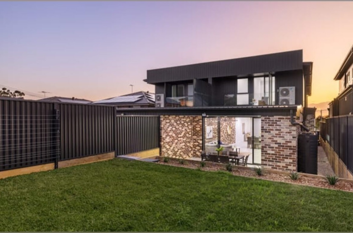 17 Yukka Road Regents Park (12)