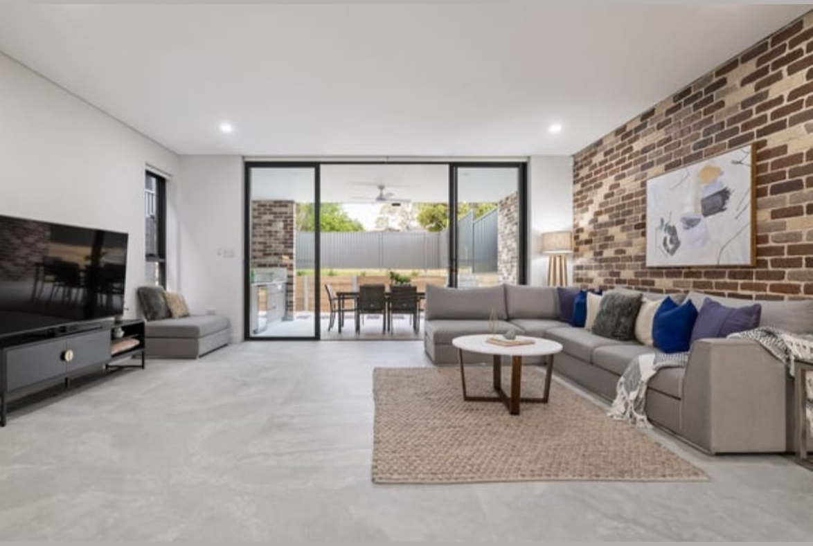 17 Yukka Road Regents Park