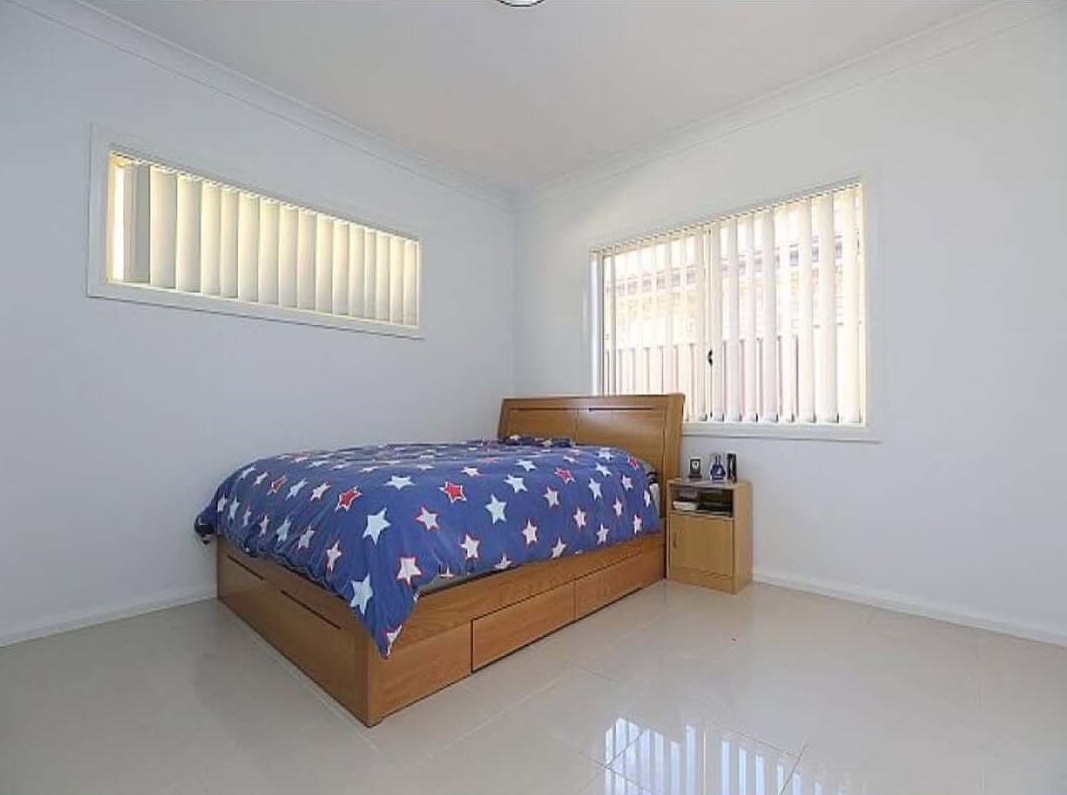 34a Old Kent road Greenacre - 1